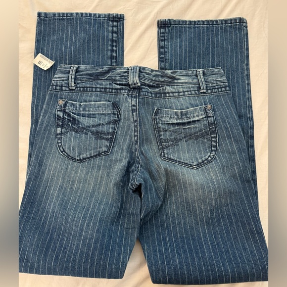 NWT Aeropostale Women's Dark Blue Pinstripe Boot Cut Jeans 9/10 Long - Picture 2 of 8